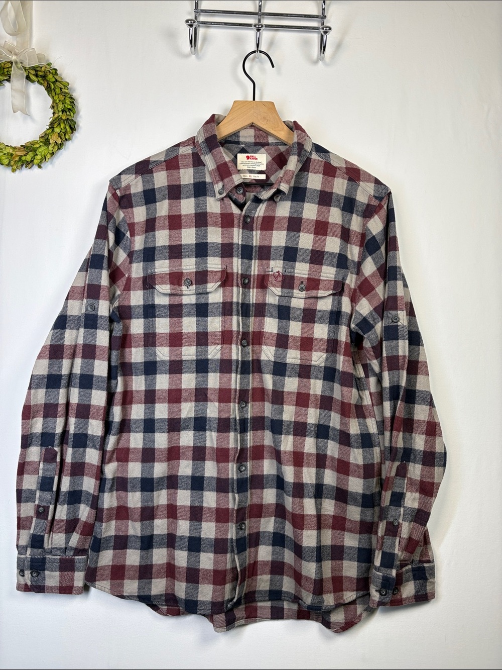 FJALLRAVEN Men's Skog Flannel Slim Fit Cotton Navy Red Plaid Shirt size XL